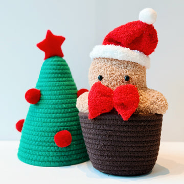 2025 Gingerbread Man Plushie In A Christmas Tree
